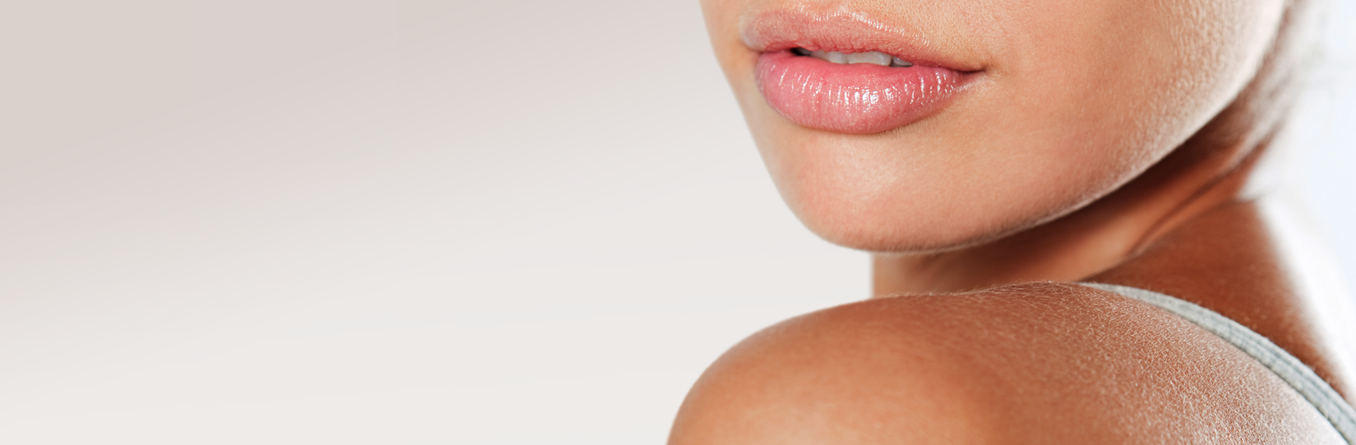 Enlargement or reduction of the lips using modern surgery